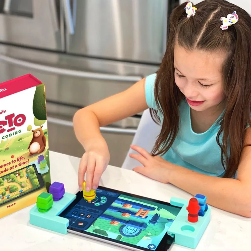 PlayShifu Tacto: Coding, en engagerande kodningsleksak för barn från 4 år med 200+ nivåer som förbättrar problemlösningsförmågan.